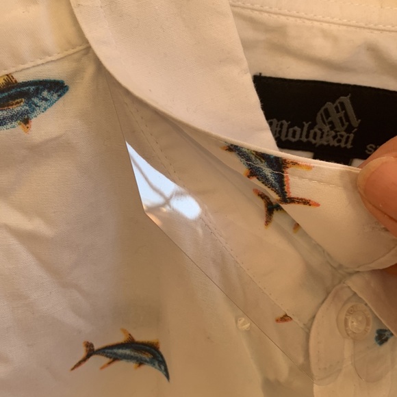 Molokai NWOT s-sleeve cotton 🐟 print shirt - Picture 3 of 5